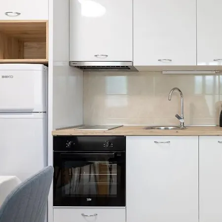 Lovely Ivana With Terrace Apartment Split